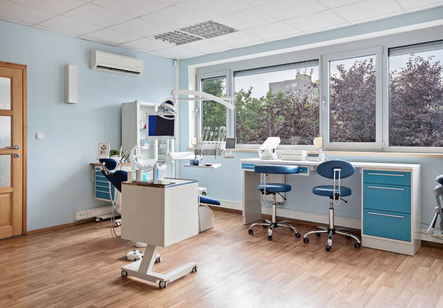Zubní ordinace DENTA-VITA s moderním vybavením a denním světlem